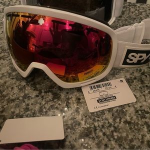 Ski goggles are 30$ regular sunglasses and glasses are 10$ or 100$ for all.